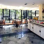 Bienal Suites Flat